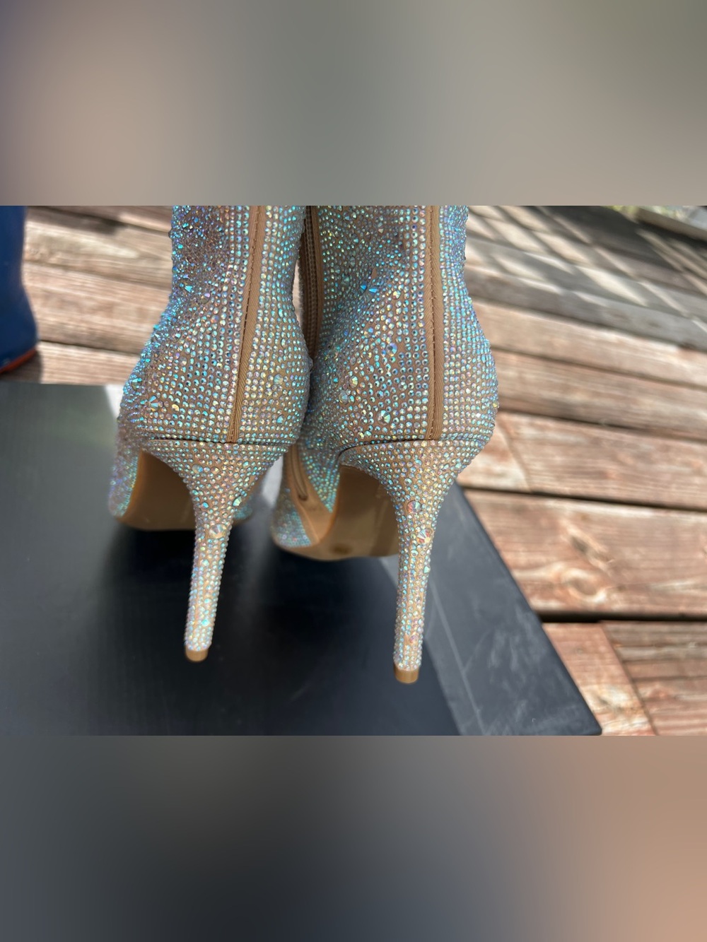 NWT INC International Concepts Reisa6 - Picture 6 of 6